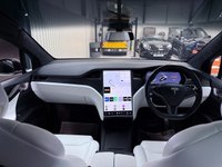 USED 2018 68 TESLA MODEL X 100D (Dual Motor) SUV 5dr Electric Auto 4WDE (417 bhp) White Premium Interior | Tow Bar