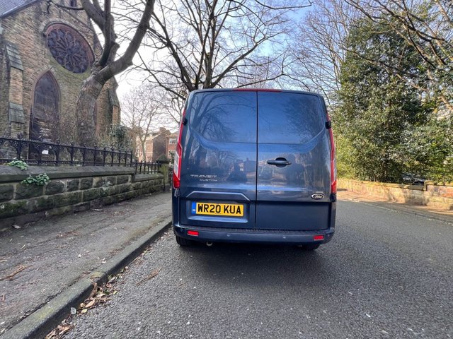 2020 Ford Transit Custom 2L Limited 5dr - Photo 11