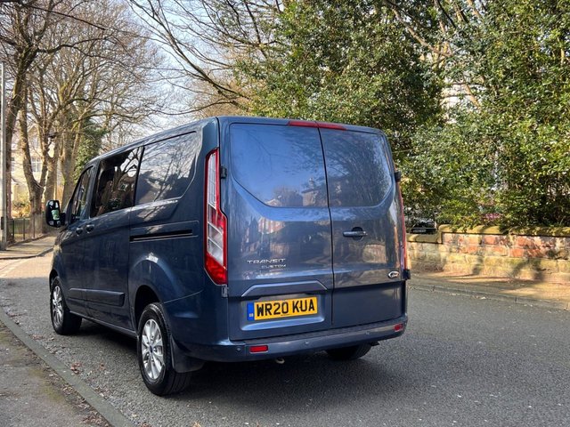 2020 Ford Transit Custom 2L Limited 5dr - Photo 9