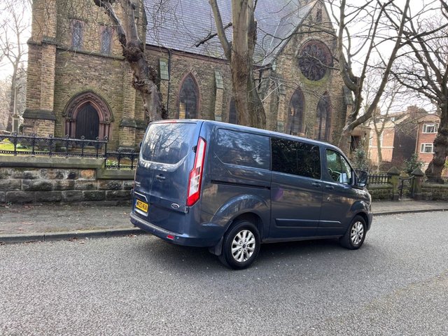2020 Ford Transit Custom 2L Limited 5dr - Photo 5