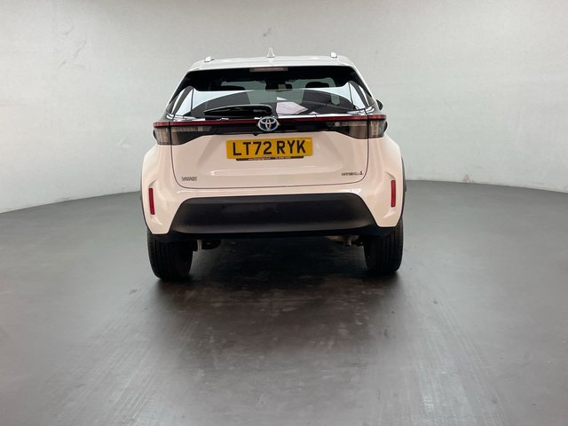USED 2022 72 Toyota Yaris Cross 1.5 Vvt-H Excel Suv 5dr Petrol Hybrid E-Cvt Euro 6 (s/S) (116 Ps) - Heated Seats + Parking Camera