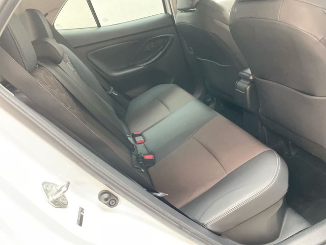 USED 2022 72 Toyota Yaris Cross 1.5 Vvt-H Excel Suv 5dr Petrol Hybrid E-Cvt Euro 6 (s/S) (116 Ps) - Heated Seats + Parking Camera