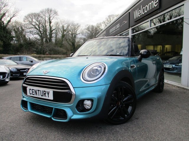 2018 68 MINI Convertible 1.5 Cooper Convertible 2dr Petrol Steptronic Euro 6 (s/s) (136 ps)