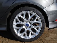 USED 2017 17 FORD FOCUS 1.5 TDCi ST-Line Hatchback 5dr Diesel Manual Euro 6 (s/s) (120 ps) www.suffolkcarcentre.co.uk - Located at Ilketshall