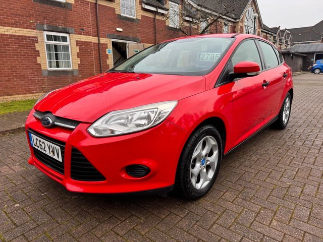 View our FORD FOCUS