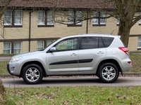 USED 2009 59 TOYOTA RAV4 2.2 D-4D XT-R SUV 5dr Diesel Manual 4WD Euro 4 (150 ps) 