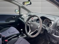 USED 2009 59 HONDA JAZZ 1.2 i-VTEC S Hatchback 5dr Petrol Manual Euro 4 (90 ps) GREAT FUEL ECONOMY