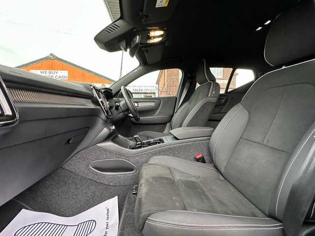 2024 Volvo Xc40 2L Plus 5dr - Photo 12