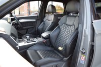 USED 2019 69 AUDI Q5 2.0 TFSIe 55 S line Competition SUV 5dr Petrol Plug-in Hybrid S Tronic quattro Euro 6 (s/s) 14.1kWh (367 ps) FULL AUDI HISTORY / QUANTUM