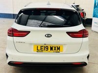 USED 2019 19 KIA CEED 1.6 CRDi 3 Sportswagon 5 Door Diesel DCT Automatic Euro 6 (s/s) (114 bhp) KIA WARRANTY TO JULY 2026^