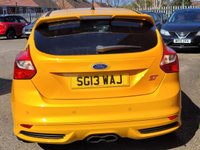 USED 2013 13 FORD FOCUS 2.0T EcoBoost ST-3 Hatchback 5dr Petrol Manual Euro 5 (s/s) (250 ps) FULL HISTORY - IMMACULATE
