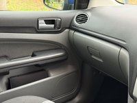USED 2008 58 FORD FOCUS 1.6 TDCi DPF Zetec Hatchback 5dr Diesel Manual (119 g/km, 108 bhp) 