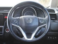 USED 2017 66 HONDA JAZZ 1.3 i-VTEC EX Hatchback 5dr Petrol CVT Euro 6 (s/s) (102 ps) www.suffolkcarcentre.co.uk - Located at Ilketshall