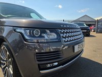 USED 2016 66 LAND ROVER RANGE ROVER 3.0 TD V6 Vogue SUV 5dr Diesel Auto 4WD Euro 6 (s/s) (258 ps) A LOVELY ADDITION TO OUR FORECOURT FINISHED IN PREMIUM WAITOMO GREY METALLIC PAINT+SERVICE HISTORY+DIESEL+AUTOMATIC+PRIVACY GLASS+MOOD LIGHTING+SIDE STEPS+FULL PANORAMIC GLASS ROOF WITH POWER BLIND+ALSTON HEADLINING+FRONT FOG LIGHTS+FULL LEATHER INTERIOR+SATELLITE NAVIGATION+PARK ASSIST+CLIMATE CONTROL+22 INCH ALLOY WHEELS+COST NEW &pound;81130 MAKING THIS USED VEHICLE AMAZING VALUE AT OUR LOW PRICE+FULL RANGE OF FINANCE OPTIONS AVAILABLE+READY TO DRIVE AWAY TODAY+NOT TO BE MISSED!!!!!!!!!!!!!!!!!!!!!