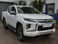 USED 2019 69 MITSUBISHI L200 2.2 DI-D DC Barbarian X Pickup Double Cab 4dr Diesel Auto 4WD Euro 6 (s/s) (150 ps) CARPLAY PART LEATHER HEATED SEATS HEATED STEERING WHHEL REAR VIEW CAMERA CRUISE CONTROL PARKING SENSORS 2 OWNERS SERVICE HISTORY WARRANTY
