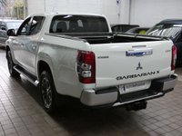 USED 2019 69 MITSUBISHI L200 2.2 DI-D DC Barbarian X Pickup Double Cab 4dr Diesel Auto 4WD Euro 6 (s/s) (150 ps) CARPLAY PART LEATHER HEATED SEATS HEATED STEERING WHHEL REAR VIEW CAMERA CRUISE CONTROL PARKING SENSORS 2 OWNERS SERVICE HISTORY WARRANTY