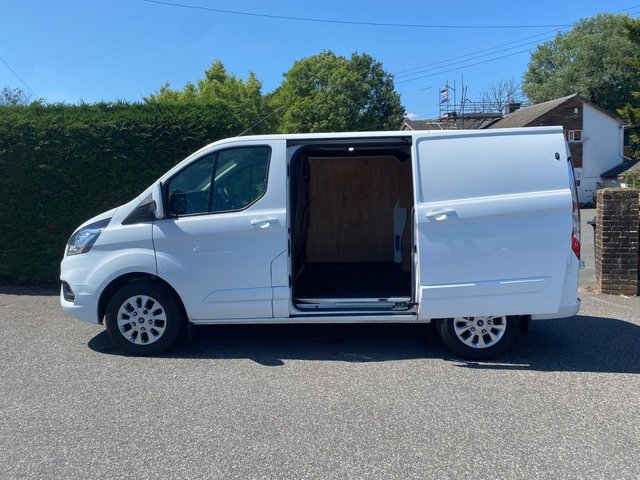 2021 FORD TRANSIT CUSTOM - Photo 6