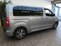 USED 2020 70 TOYOTA PROACE VERSO 2.0D Family Medium MPV 5dr Diesel Auto MWB Euro 6 (s/s) (8 Seat) (180 ps) 8 SEATS SAT NAV BLUETOOTH PARKING SENSORS 2 OWNERS TOYOTA WARRANTY TILL SEPT 2030