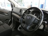 USED 2020 70 TOYOTA PROACE VERSO 2.0D Family Medium MPV 5dr Diesel Auto MWB Euro 6 (s/s) (8 Seat) (180 ps) 8 SEATS SAT NAV BLUETOOTH PARKING SENSORS 2 OWNERS TOYOTA WARRANTY TILL SEPT 2030