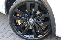 USED 2019 69 VOLKSWAGEN T-ROC 1.5 TSI GPF EVO R-LINE DSG PAN ROOF HEATED SEATS APPLE CP NAV