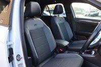 USED 2019 69 VOLKSWAGEN T-ROC 1.5 TSI GPF EVO R-LINE DSG PAN ROOF HEATED SEATS APPLE CP NAV