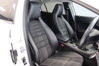 USED 2019 19 MERCEDES-BENZ GLA-CLASS 180 1.6 URBAN EDITION  18s CAMERA CRUISE BLUETOOTH