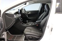 USED 2019 19 MERCEDES-BENZ GLA-CLASS 180 1.6 URBAN EDITION  18s CAMERA CRUISE BLUETOOTH