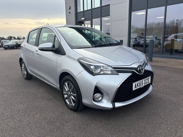 2015 65 Toyota Yaris 1.33 DUAL VVT-I ICON