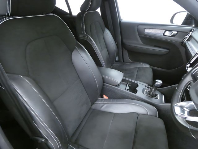 2021 Volvo Xc40 1.5L R-Design 5dr - Photo 12