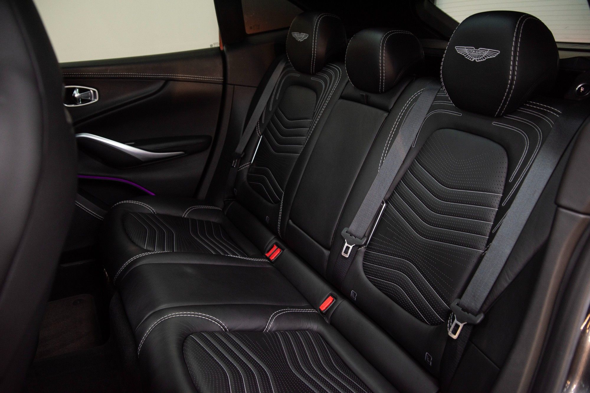 USED 2020 J ASTON MARTIN DBX 4.0 V8 SUV 