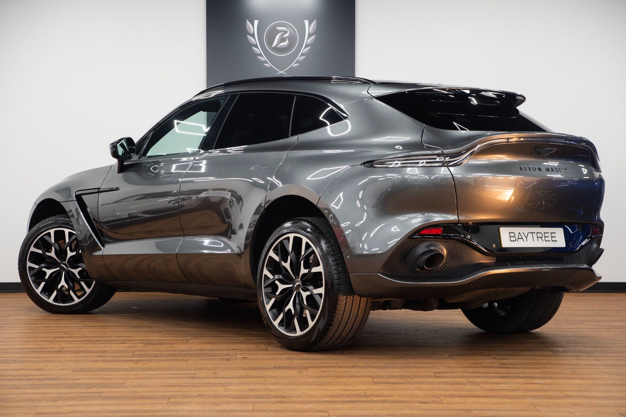 USED 2020 J ASTON MARTIN DBX 4.0 V8 SUV 