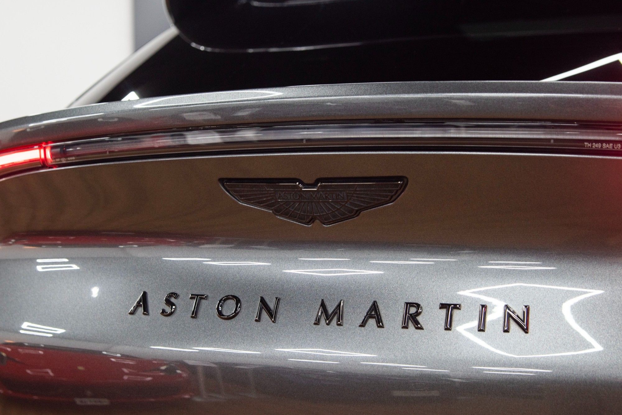 USED 2020 J ASTON MARTIN DBX 4.0 V8 SUV 