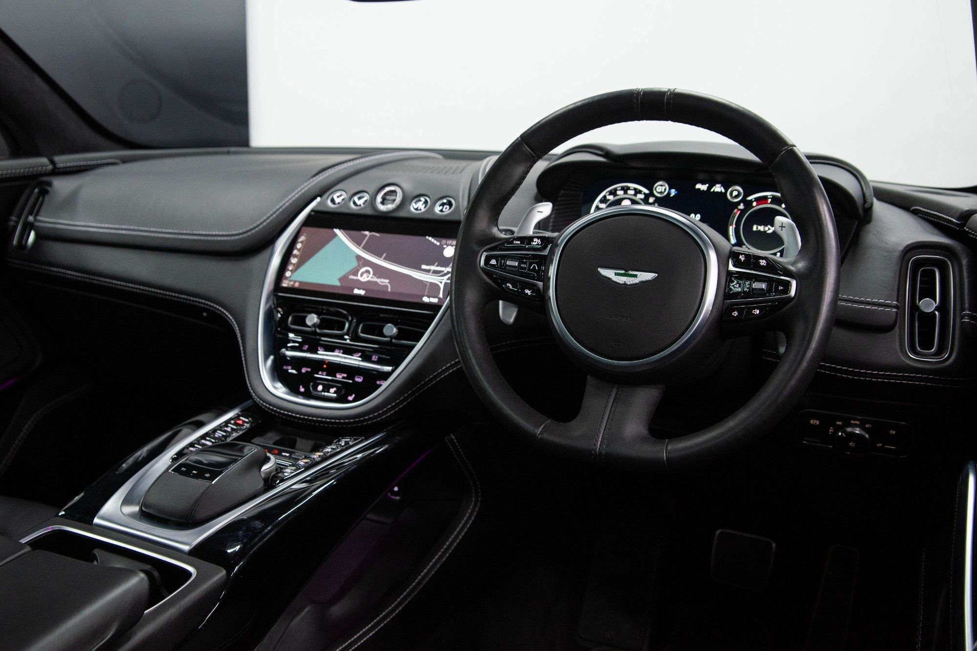 USED 2020 J ASTON MARTIN DBX 4.0 V8 SUV 