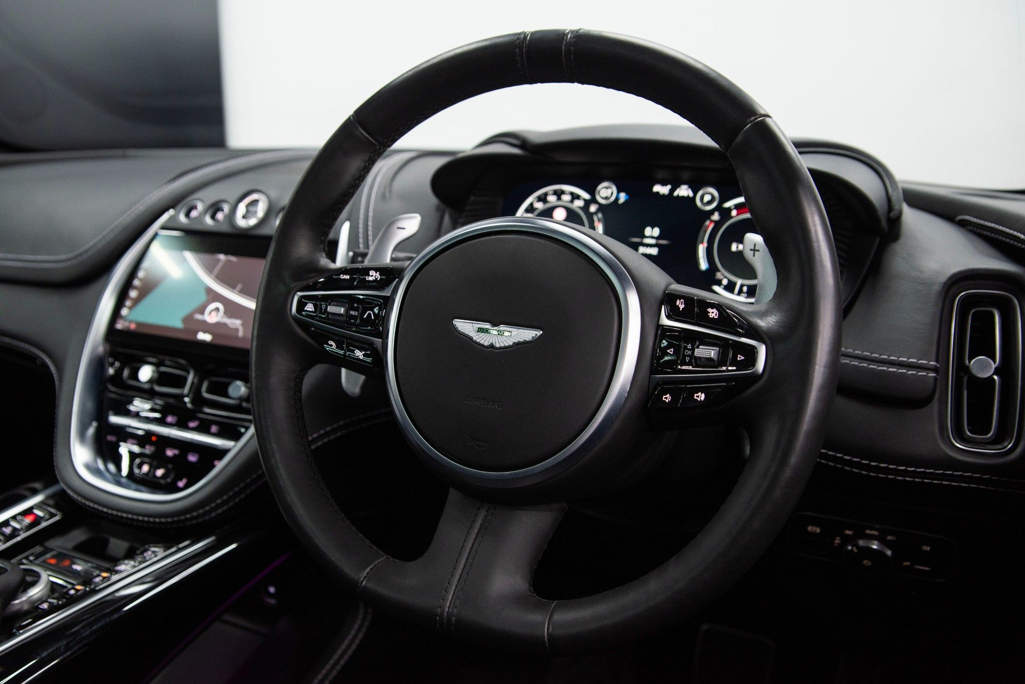 USED 2020 J ASTON MARTIN DBX 4.0 V8 SUV 
