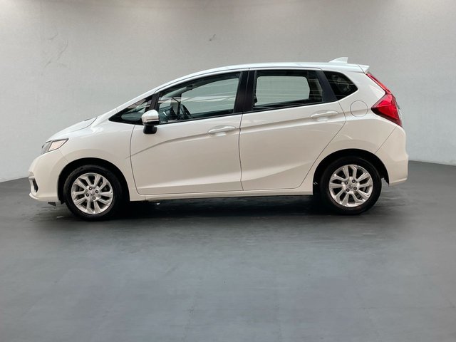 USED 2018 68 Honda Jazz 1.3 I-Vtec SE Hatchback 5dr Petrol Cvt Euro 6 (s/S) (102 Ps) Cruise Control + Parking Sensors