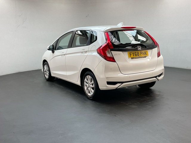 USED 2018 68 Honda Jazz 1.3 I-Vtec SE Hatchback 5dr Petrol Cvt Euro 6 (s/S) (102 Ps) Cruise Control + Parking Sensors
