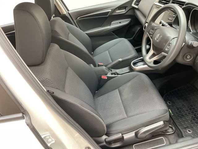 USED 2018 68 Honda Jazz 1.3 I-Vtec SE Hatchback 5dr Petrol Cvt Euro 6 (s/S) (102 Ps) Cruise Control + Parking Sensors