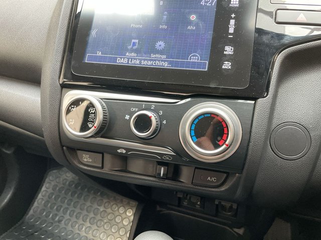 USED 2018 68 Honda Jazz 1.3 I-Vtec SE Hatchback 5dr Petrol Cvt Euro 6 (s/S) (102 Ps) Cruise Control + Parking Sensors