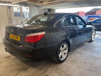 USED 2009 09 BMW 5 SERIES 2.0 520d SE Business Edition Saloon 4dr Diesel Manual Euro 4 (177 ps)+2 KEYS+LEATHER+MEDIA+BLUETOOTH+HISTORY+ 2 KEYS+HISTORY+ALLOYS+CRUISE+FULL LEATHER SEATS+BLUETOOTH+NAV+AIRCON+HPI CLEAR