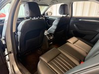 USED 2021 21 SKODA SUPERB 1.4 TSI iV 13kWh SE L Hatchback 5dr Petrol Plug-in Hybrid DSG Euro 6 (s/s) (218 ps)+1 FORMER KEEPER+2 KEYS+FSH+LEATHER SEATS+MEDIA+NAVIGATION+APPS 2 KEYS+1 FORMER KEEPER+FSH+NAV+FULL LEATHER SEATS+CLIMATE+CRUISE+ALLOYS+BLUETOOTH+MEDIA+PARKING SENSORS+HEATED FRONT SEATS+HPI CLEAR