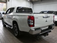 USED 2019 69 MITSUBISHI L200 2.2 DI-D DC Warrior Pickup Double Cab 4dr Diesel Auto 4WD Euro 6 (s/s) (150 ps) 4WD APP SAT NAV LEATHER REAR VIEW CAMERA 1 OWNER SERVICE HISTORY WARRANTY