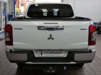 USED 2019 69 MITSUBISHI L200 2.2 DI-D DC Warrior Pickup Double Cab 4dr Diesel Auto 4WD Euro 6 (s/s) (150 ps) 4WD APP SAT NAV LEATHER REAR VIEW CAMERA 1 OWNER SERVICE HISTORY WARRANTY