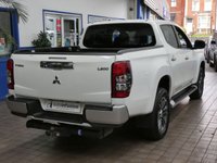 USED 2019 69 MITSUBISHI L200 2.2 DI-D DC Warrior Pickup Double Cab 4dr Diesel Auto 4WD Euro 6 (s/s) (150 ps) 4WD APP SAT NAV LEATHER REAR VIEW CAMERA 1 OWNER SERVICE HISTORY WARRANTY