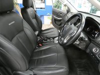 USED 2019 69 MITSUBISHI L200 2.2 DI-D DC Warrior Pickup Double Cab 4dr Diesel Auto 4WD Euro 6 (s/s) (150 ps) 4WD APP SAT NAV LEATHER REAR VIEW CAMERA 1 OWNER SERVICE HISTORY WARRANTY