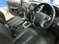 USED 2019 69 MITSUBISHI L200 2.2 DI-D DC Warrior Pickup Double Cab 4dr Diesel Auto 4WD Euro 6 (s/s) (150 ps) 4WD APP SAT NAV LEATHER REAR VIEW CAMERA 1 OWNER SERVICE HISTORY WARRANTY