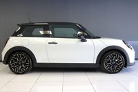 USED 2024 74 MINI HATCH COOPER S 2.0 EXCLUSIVE 3 DOOR HUD HEATED WHEEL CAMERA 1 OWNER