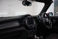 USED 2019 69 MINI CONVERTIBLE 1.5 Cooper Classic Convertible 2dr Petrol Manual Euro 6 (s/s) (136 ps) 