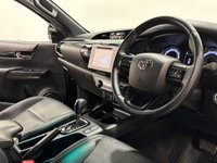 USED 2018 68 TOYOTA HI-LUX 2.4 D-4D Invincible X Pickup Double Cab 4dr Diesel Auto 4WD Euro 6 (TSS, 3.5t) (150 ps) Hardback Fitted