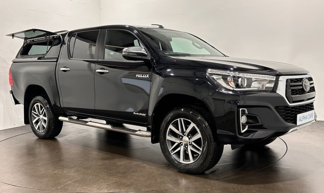 2018 68 Toyota HI-Lux 2.4 D-4D Invincible X Pickup Double Cab 4dr Diesel Auto 4WD Euro 6 (TSS, 3.5t) (150 ps)