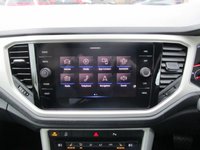 USED 2021 70 VOLKSWAGEN T-ROC 1.5 TSI EVO Design Cabriolet 2dr Petrol DSG Euro 6 (s/s) (150 ps) 